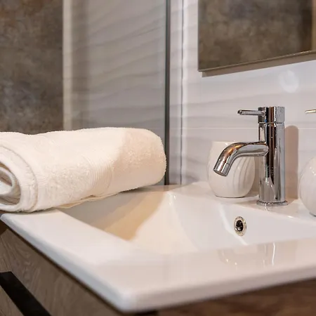 Dimora Don Antonio Bed & Breakfast *