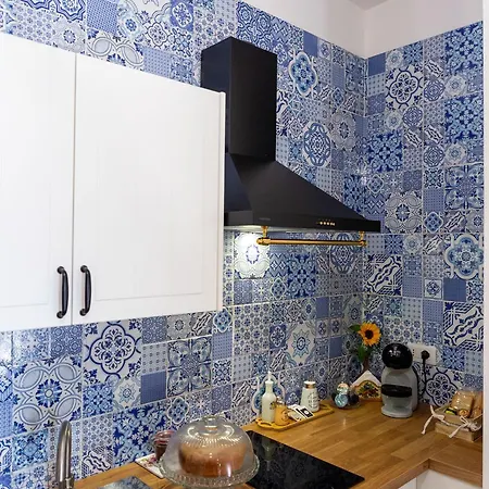 Dimora Don Antonio לינה וארוחת בוקר 4*